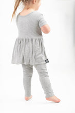Load image into Gallery viewer, 🇨🇦 Reversible Opening Ready Set Romper® Twirl in Ribbed Heathered Grey