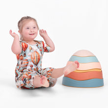 Load image into Gallery viewer, 🇨🇦 Reversible Opening Ready Set Romper® Shortie Twirl in Catch Me in the Clouds