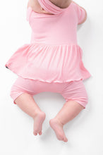 Load image into Gallery viewer, 🇨🇦  Reversible Opening Ready Set Romper® Twirl Shortie in Ribbed Bubblegum
