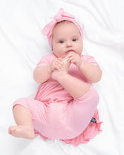 Load image into Gallery viewer, 🇨🇦  Reversible Opening Ready Set Romper® Twirl Shortie in Ribbed Bubblegum
