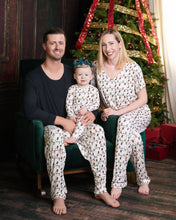 Load image into Gallery viewer, 🇨🇦 Women’s Loungewear Top in Holiday Lights
