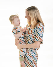 Load image into Gallery viewer, 🇨🇦 Women’s Deluxe Loungewear TOP in Checkered Spice
